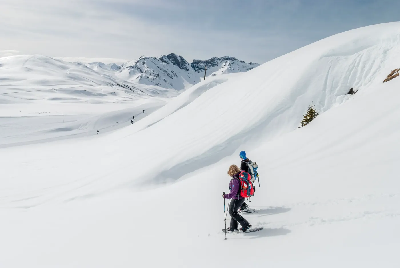 Schneeschuhwandern für Anfänger - Alternative zum Skifahren