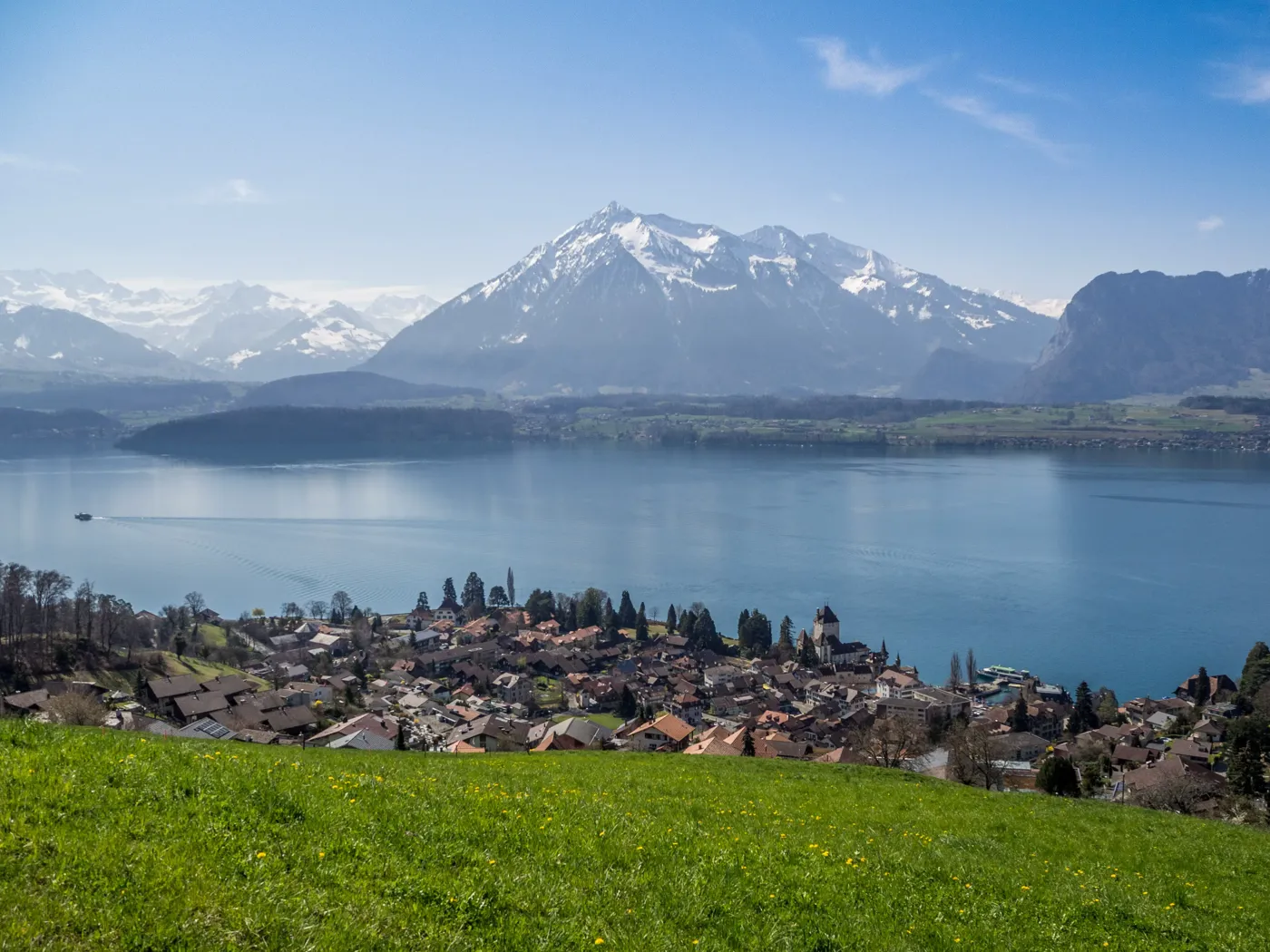 Panoramaweg Thunerweg Frühlingswanderungen Schweiz