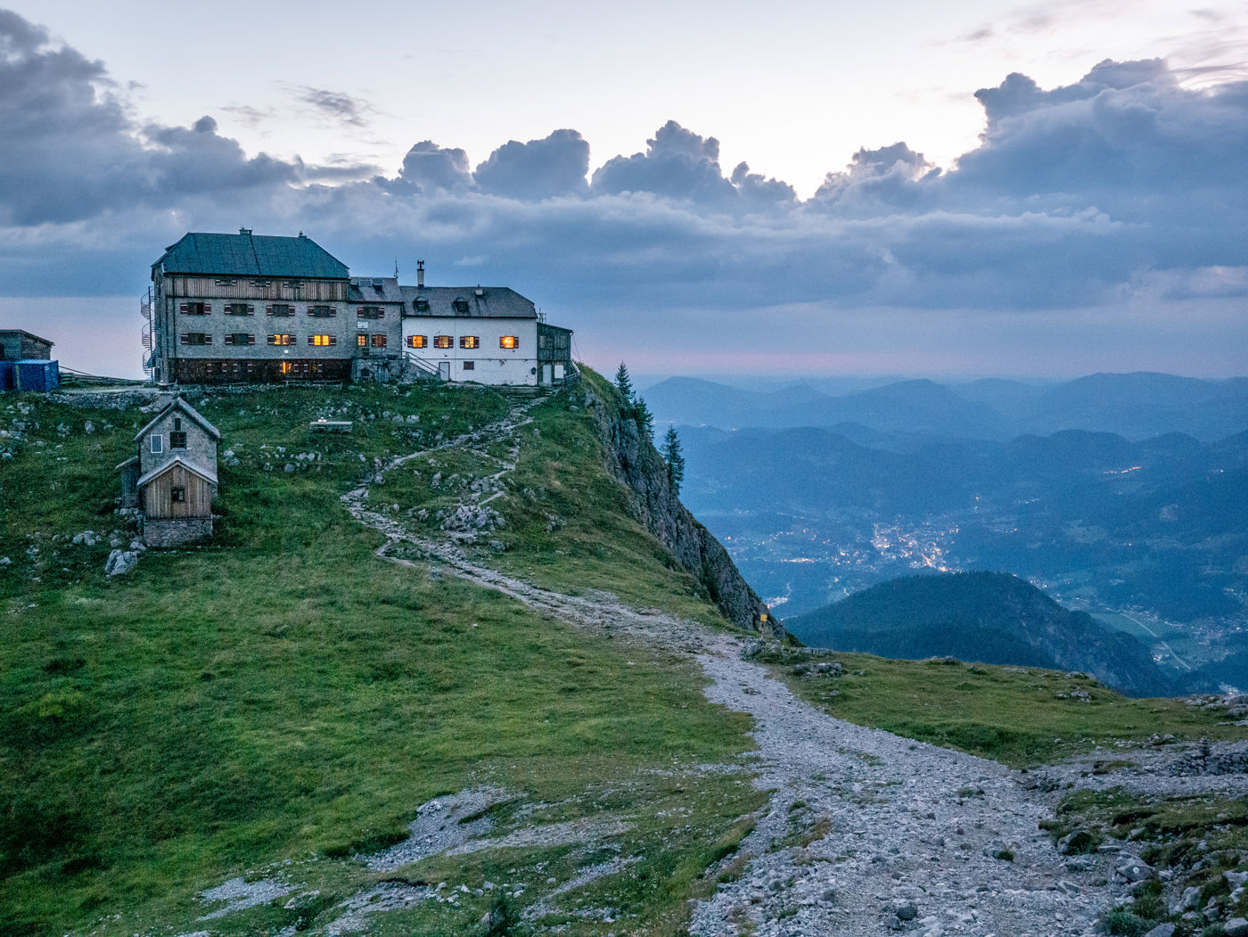 Watzmannhaus am Morgen