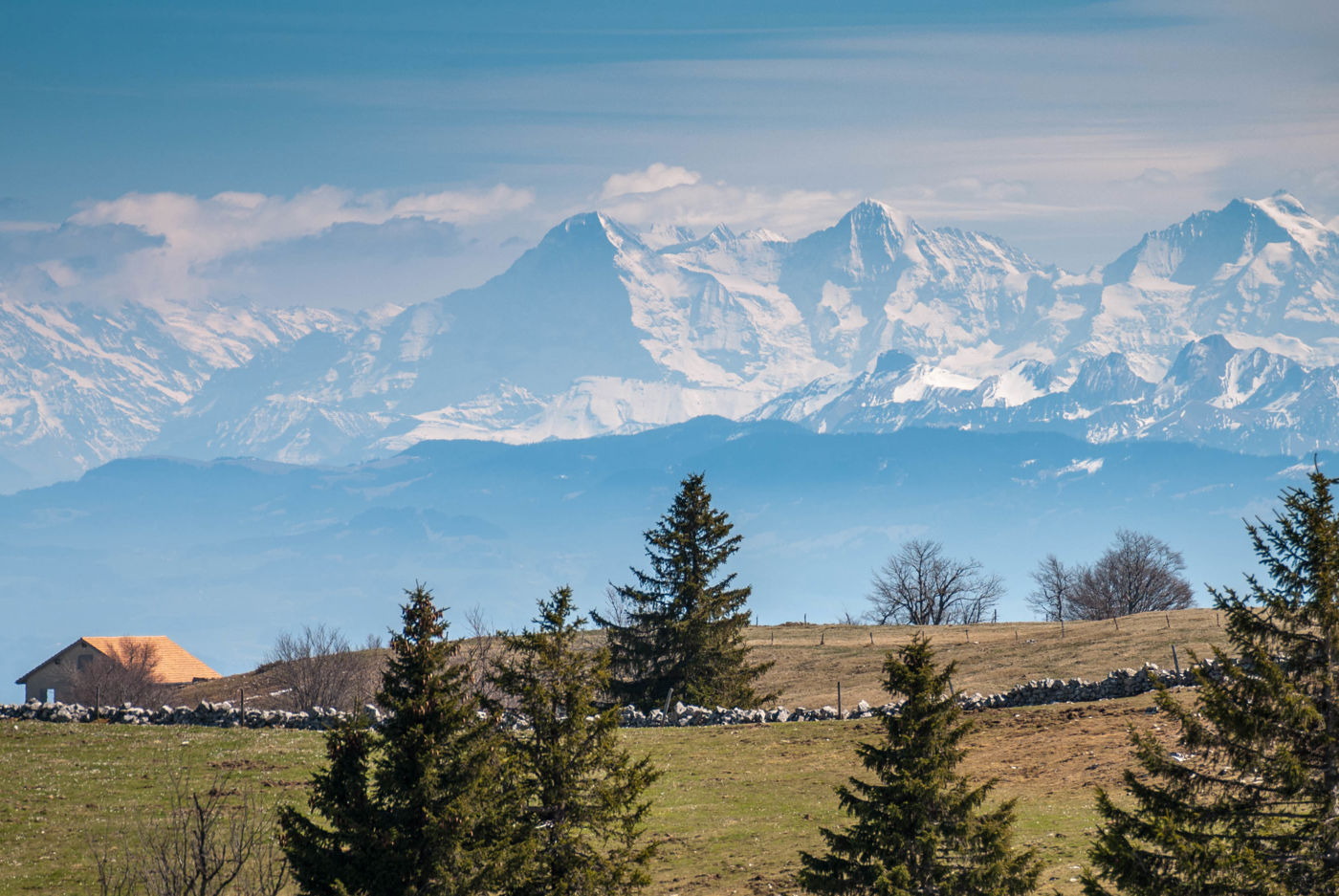 Creux du Van - Aussicht Berner Alpen