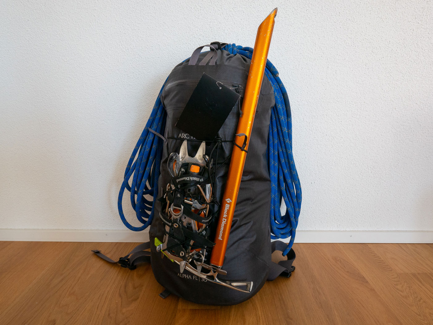 Rucksack für Hochtouren Arcteryx Alpha FL 30 beladen