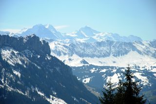Eiger, Mönch und Jungfrau im Hintergrund