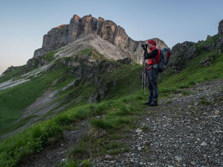 Fotograf vor Berg