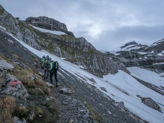 Weg von der Glärnischhuette zum Glärnischfirn