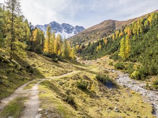Val Tavrü