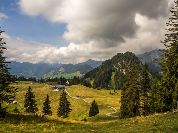Den Alpstein mit Kindern erleben: 3 Tage Hüttenwandern vorbei am Zwinglipass und Fälensee